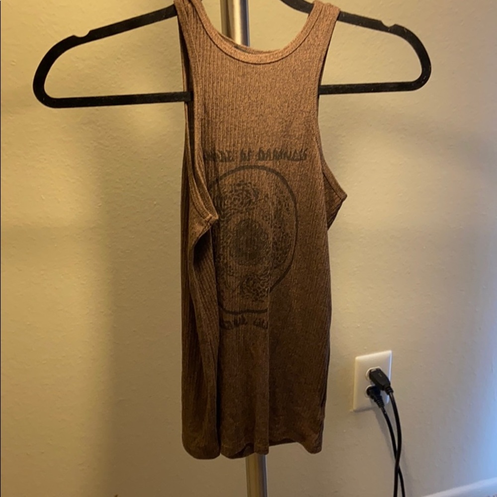 Obey shirt